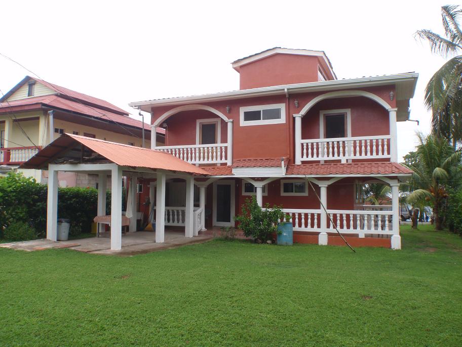 Stunning beachfront property corn island nicaragua overlooking crystal-clear Caribbean waters