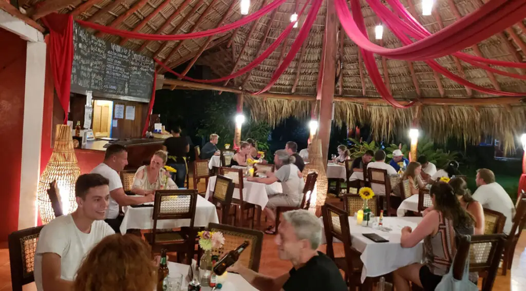 Popular restaurant at Nicaragua Hotel for Sale serving fresh local cuisine