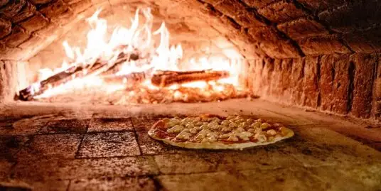 Machete Market Cafe